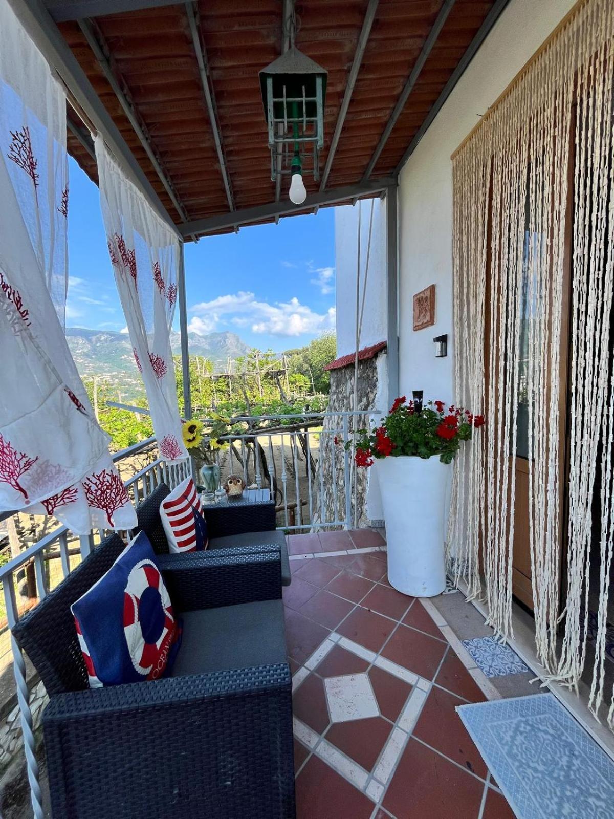 Elisabeth Seaview Apartments Sorrento Coast Vico Equense Εξωτερικό φωτογραφία