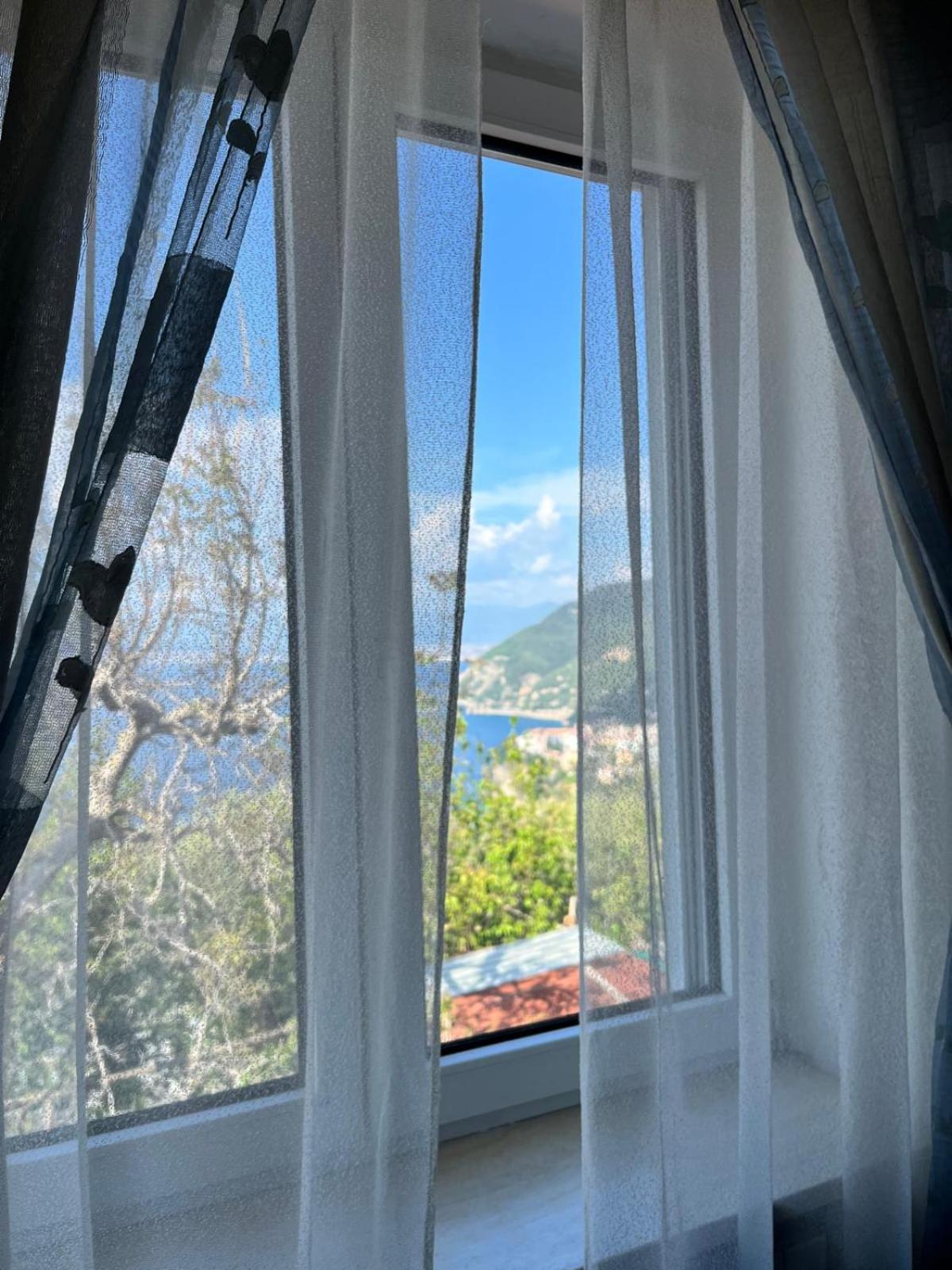 Elisabeth Seaview Apartments Sorrento Coast Vico Equense Εξωτερικό φωτογραφία